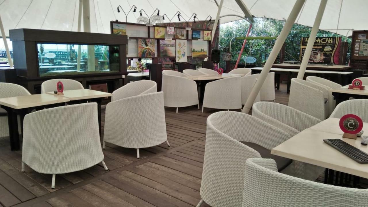 بروبولينغو Beejay Bakau Resort المظهر الخارجي الصورة